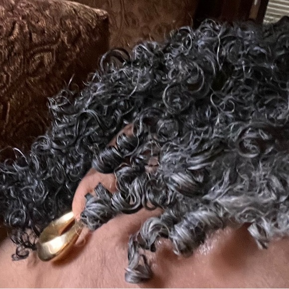 Benefits-Removes excessive build upStimulates hair folliclesAdds shine